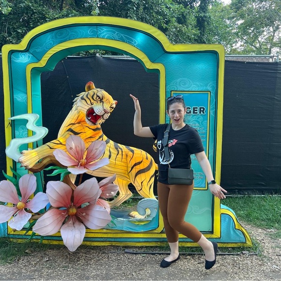 Meet your Posher, Rama - Picture 2 of 2